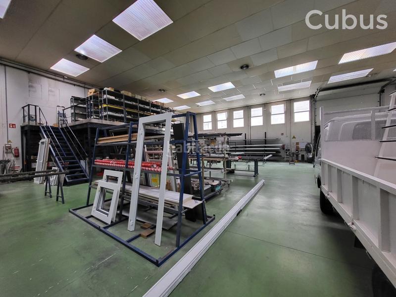 Foto 874b0b0f-40fd-4a55-a504-f4120f6e4276. Lloguer local comercial a Olot