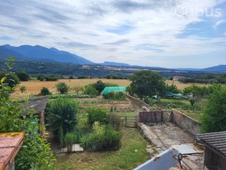 Mas à Montagut i Oix