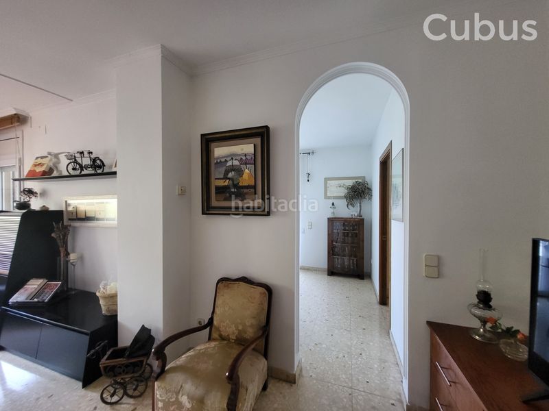Foto 203cd252-1de8-4644-a625-e2b0aed6e410. Casa amb calefacció aparcament a Olot