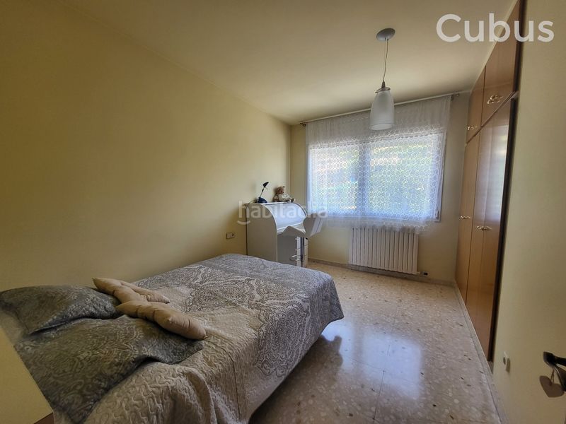 Foto effaea4d-739e-4d9e-ae45-0134fcfa2e01. Casa amb calefacció aparcament a Olot