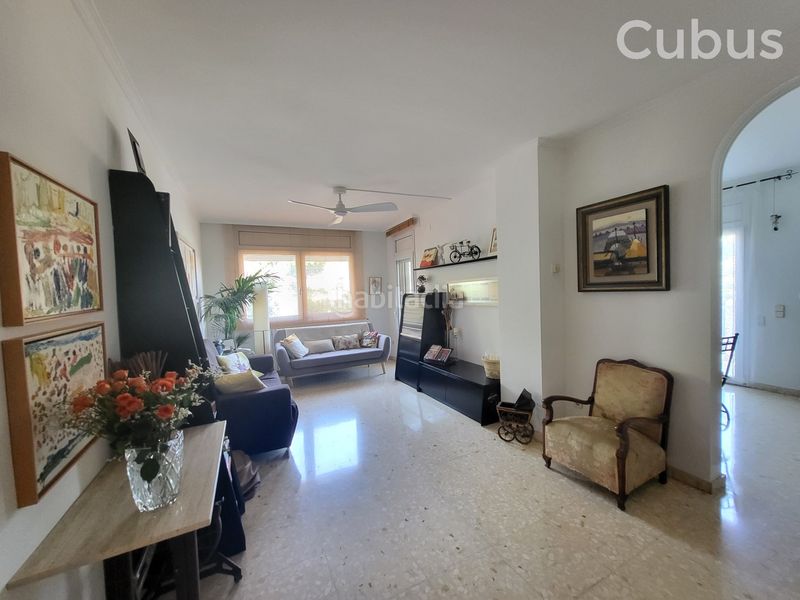 Foto ff9a6d7b-5814-4102-8018-4a247f62cc72. Casa amb calefacció aparcament a Olot