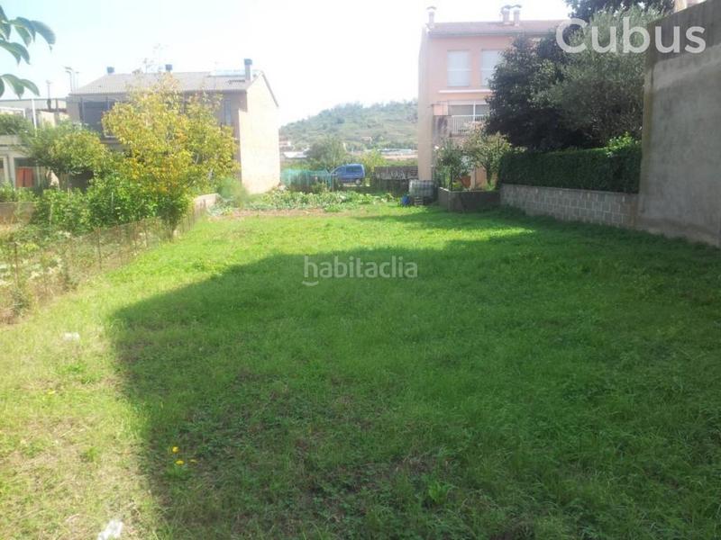 Foto 6047ed6e-45b2-42ef-a508-a01c71836a45. Residential plot in Olot