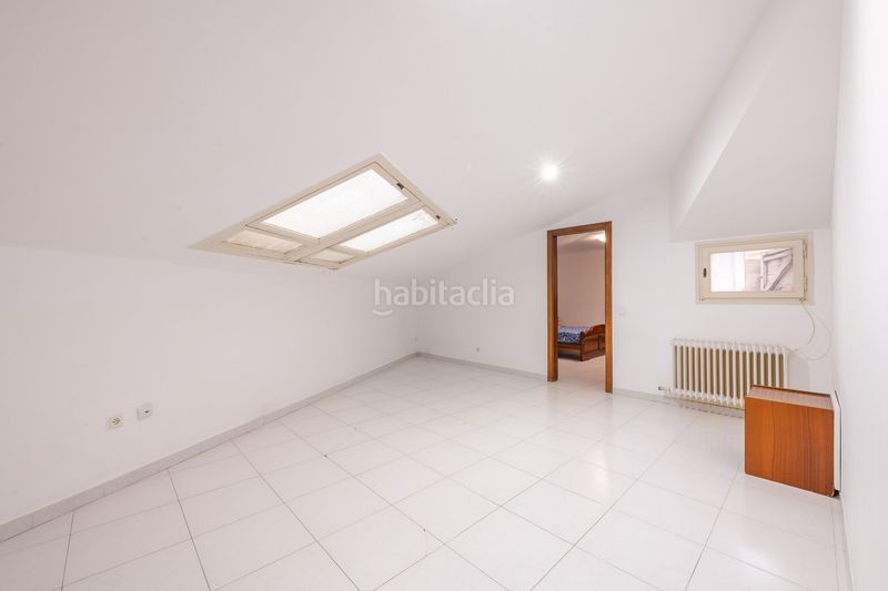 Foto c679f479-670d-41f7-aeee-eb19a006dde2. Duplex con parcheggio in Banyoles
