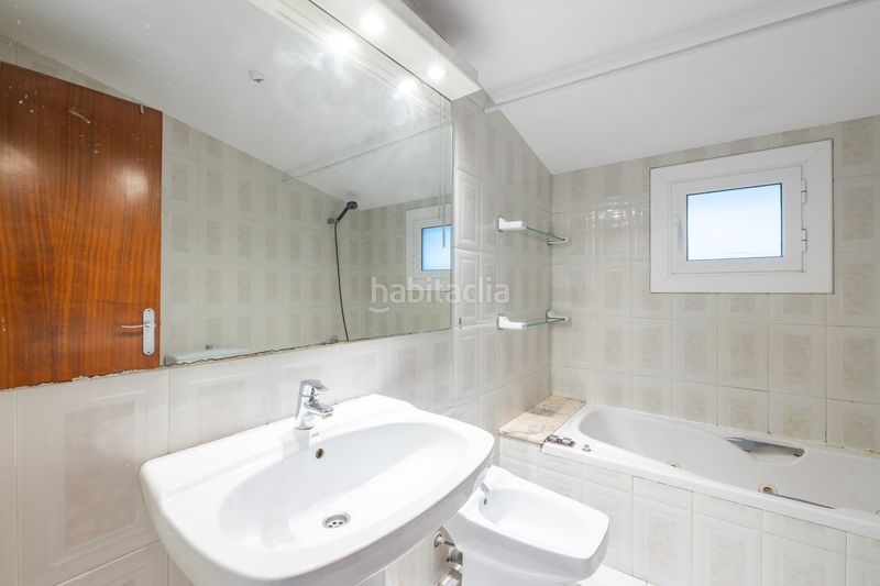 Foto ce972826-3024-4fb3-81c5-2e08d5218c67. Duplex con parcheggio in Banyoles