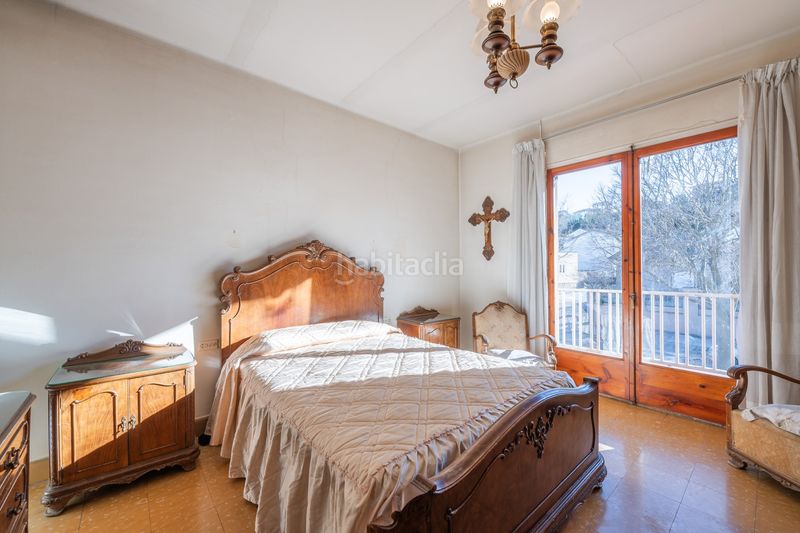 Foto 3d29b2e2-2608-477e-b70d-377f8ba51352. House in Banyoles
