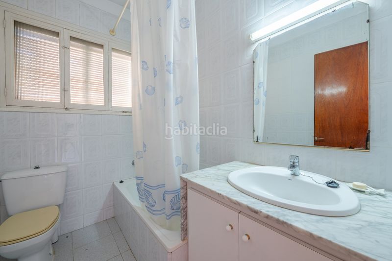 Foto c8a6c83c-e5ef-4004-add5-864ea2620f81. House in Banyoles
