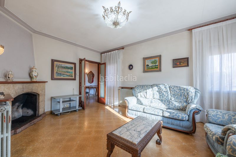 Foto eb4fbd0d-ed06-4262-bd1f-7a9d1db2c5d5. House in Banyoles