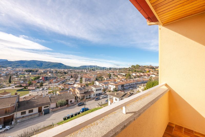 Foto 1f3d33c8-7718-4ab7-b393-b48a0322b45b. House with parking pool in Banyoles