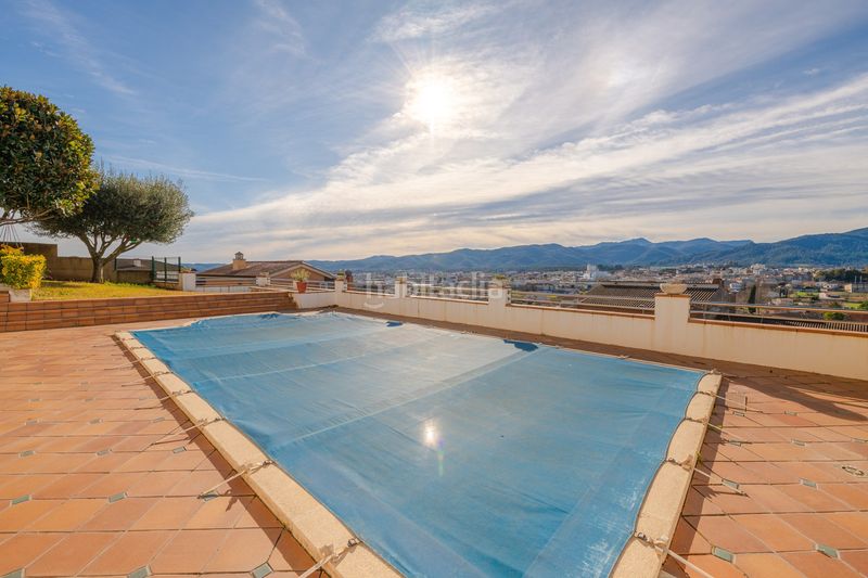 Foto 3b8c6f07-e490-410a-b2a6-715d540e6ef4. House with parking pool in Banyoles