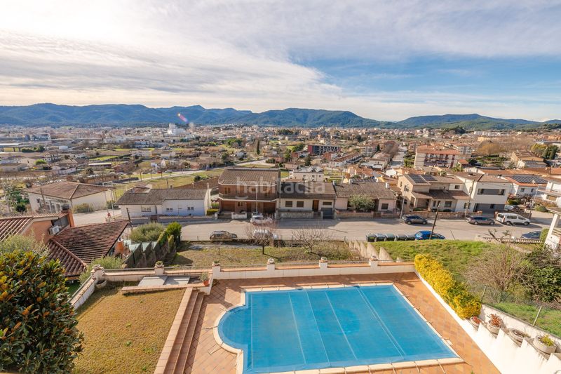 Foto 543227b2-0626-4b76-8cbe-8235b7ec6ea5. House with parking pool in Banyoles