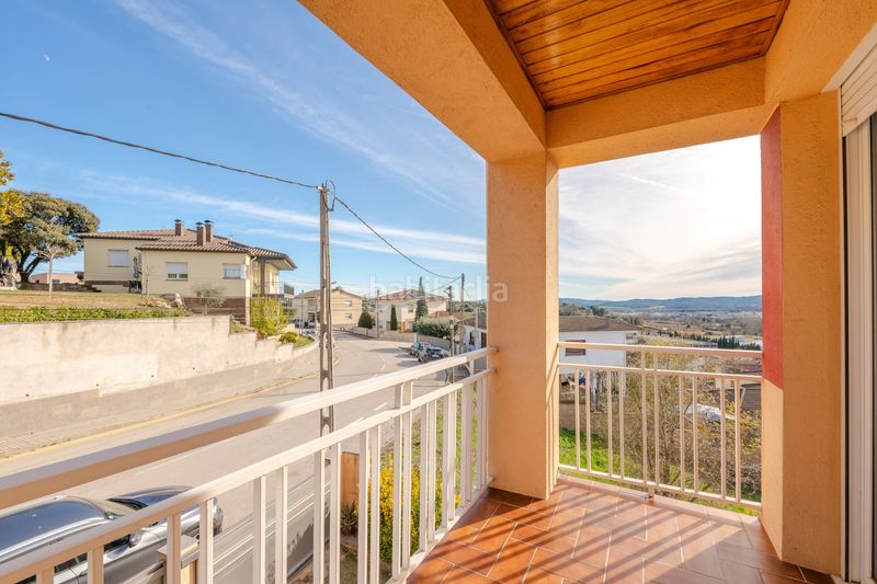Foto 993166c5-c463-47b6-b518-8f4e957a654e. House with parking pool in Banyoles