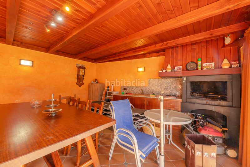 Foto d0743a9e-8f1f-44c0-97b1-1bcd380d05f6. House with parking pool in Banyoles