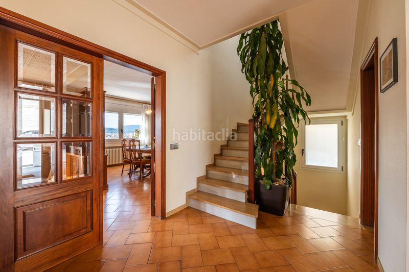 Foto dce3ec34-1103-4ecc-a2a9-8ae87e7e6132. House with parking pool in Banyoles