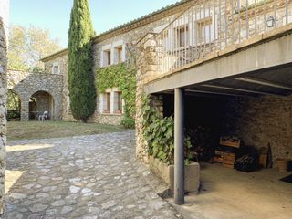 Masia a Cabanelles