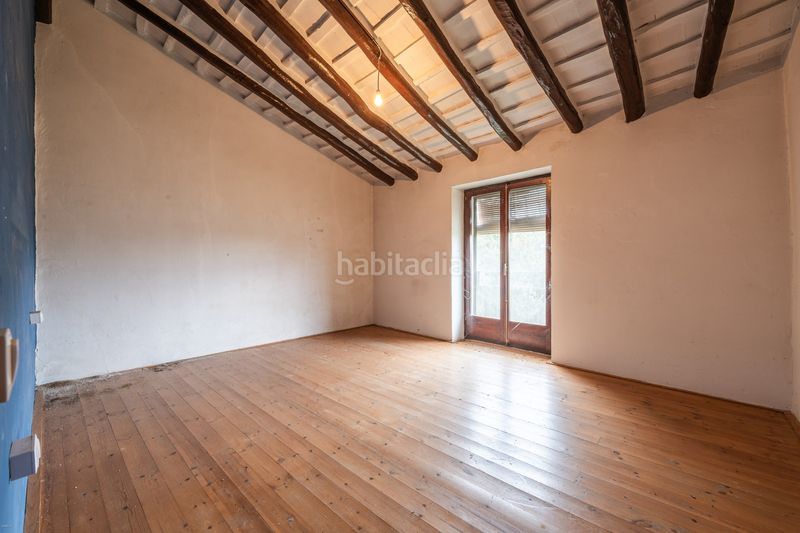 Foto 5add5ea8-014e-4222-bc69-d673cf3cbd24. Casale in Beuda