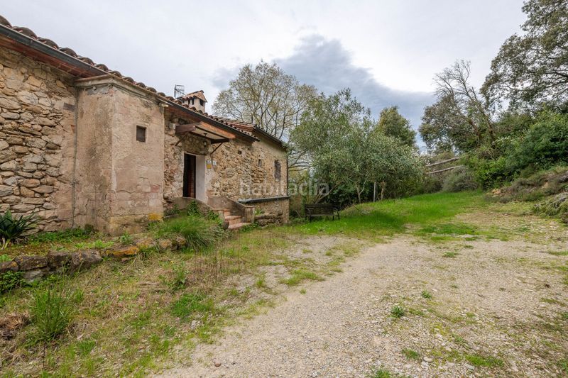 Foto c2b03099-5e41-45a1-910b-05aa2b32dd60. Casale in Beuda