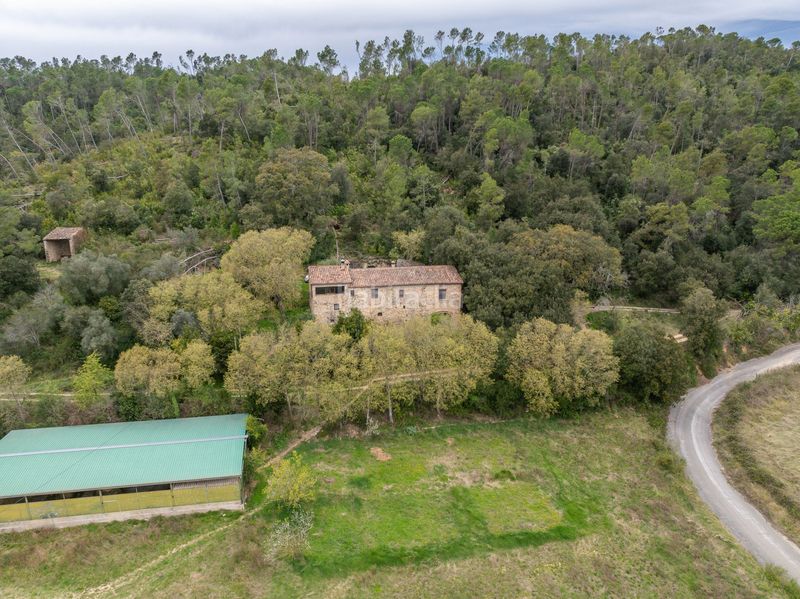 Foto f813bd39-a230-4de6-be76-19ecd4c44bd8. Casale in Beuda