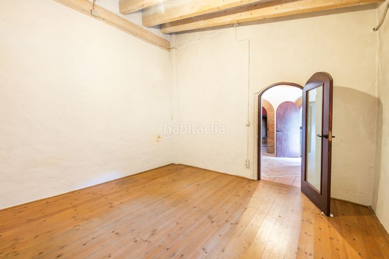 Foto fc57a921-c001-409d-a3c9-024340092ef2. Casale in Beuda