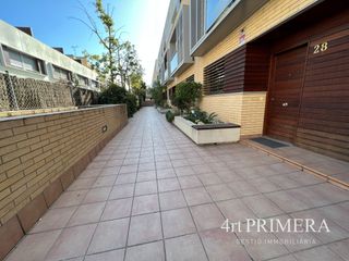 Casa  Carrer f2. Casa con mucho encanto