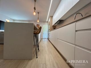 Piso en Centre. Vivienda lista para entrar a vivir con acabados premium y mucha