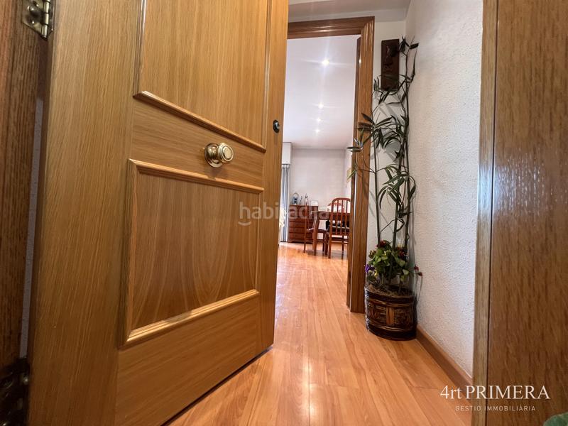 Foto baeecd70-796d-41fc-8277-92ca9f623e65. Etagenwohnung mit heizung in Centre Granollers