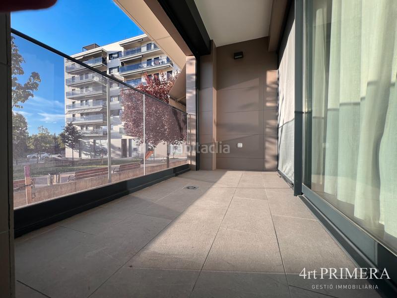 Foto a15cd86a-1c0b-49d7-88fd-a5fb27372969. Pis amb calefacció aparcament a Lledoner Granollers