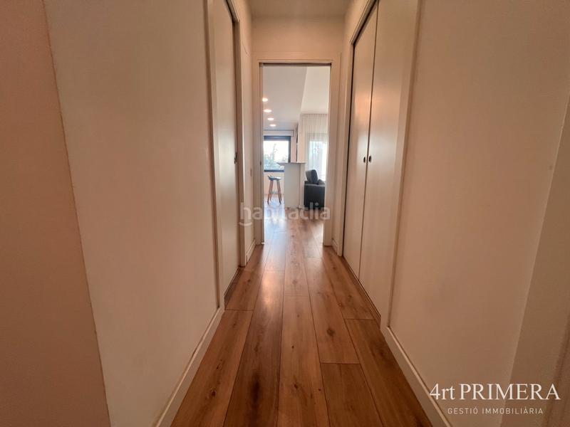 Foto f72951cb-8ce9-48c9-a679-344fba6cff6a. Pis amb calefacció aparcament a Lledoner Granollers