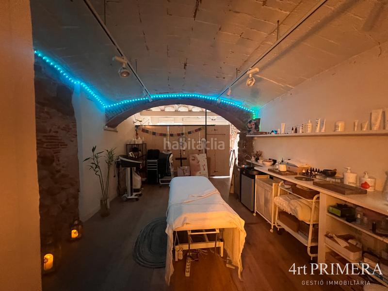 Foto defb9757-d29f-425c-861d-7302280f2c5c. Lloguer local comercial amb calefacció a Centre Granollers