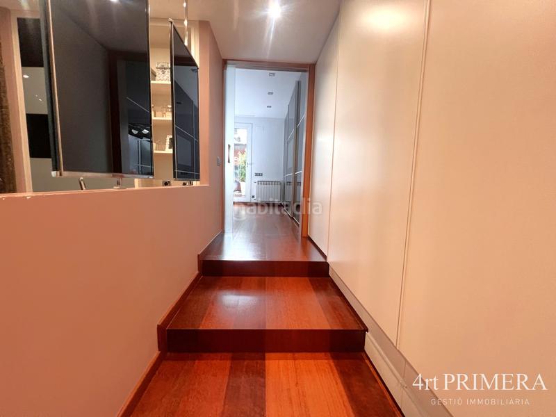 Foto 006f1810-517f-4778-af74-2d82b60f6660. House with fireplace heating parking in Centre Granollers