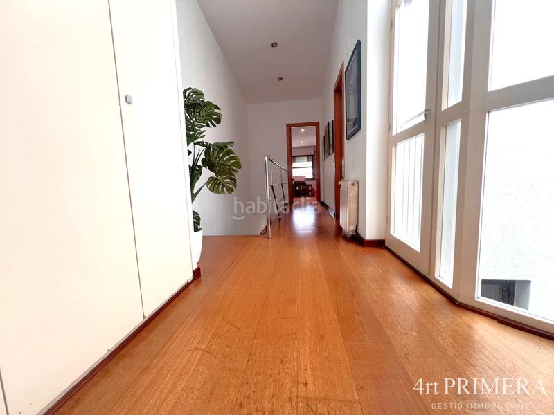 Foto 63fdc020-6b4c-4a9d-9d04-565e964bb9a1. House with fireplace heating parking in Centre Granollers