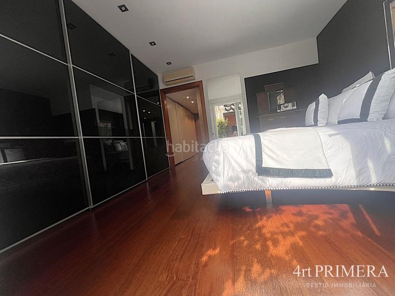 Foto 902fe968-9af8-496f-bb62-8c95a5f61c0d. House with fireplace heating parking in Centre Granollers