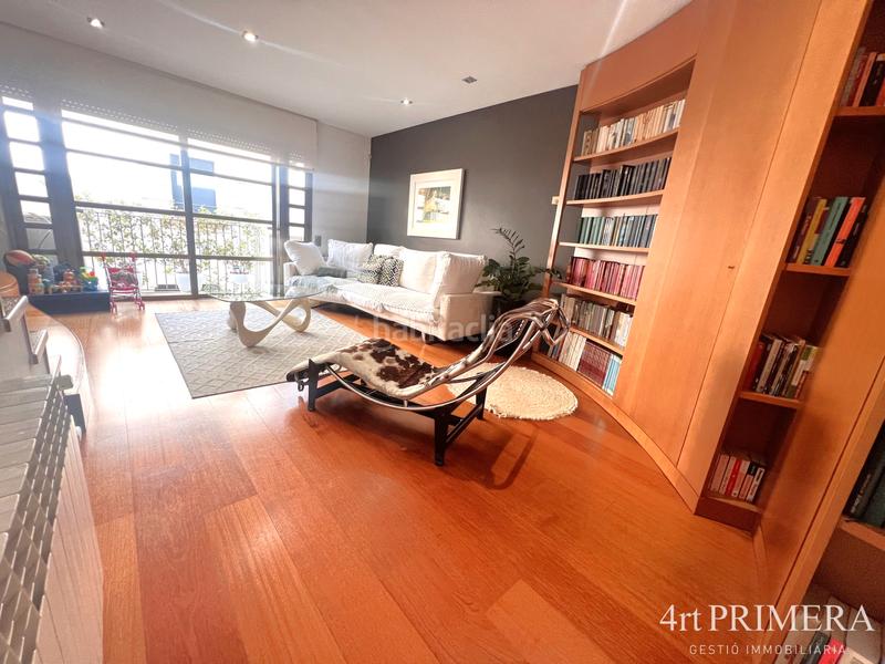 Foto d01b0b84-b088-4a63-a4dd-93bf8be2a905. House with fireplace heating parking in Centre Granollers