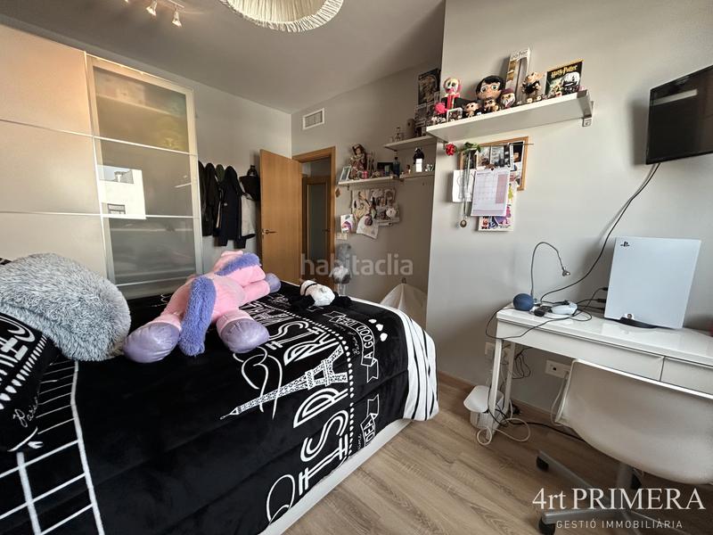 Foto 9d2c5a0f-7597-4417-9bbe-a2d8071d07d0. Duplex con riscaldamento parcheggio piscina in Llinars del Vallès