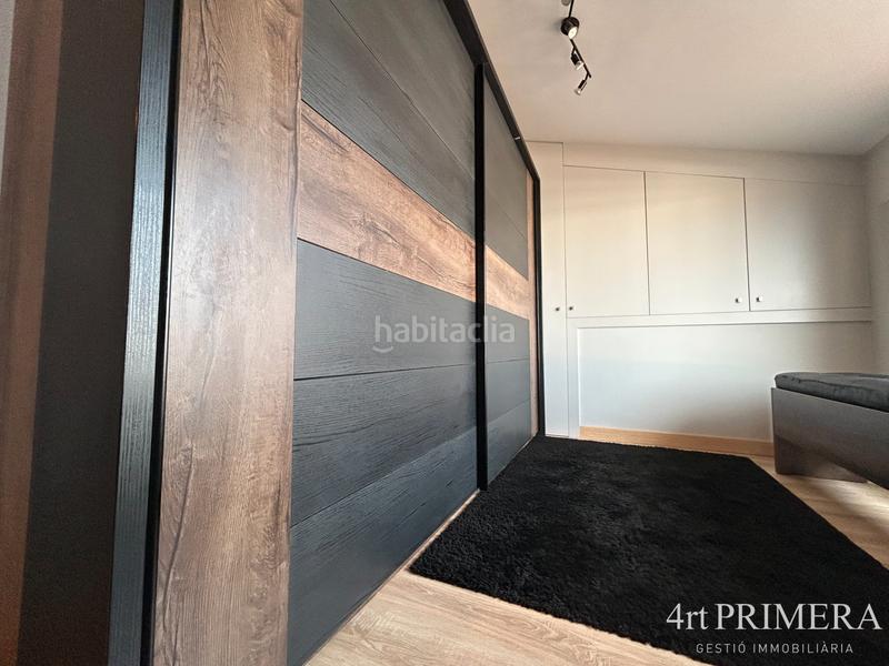 Foto f93953fe-df46-4967-b22d-4c83436b321b. Duplex con riscaldamento parcheggio piscina in Llinars del Vallès