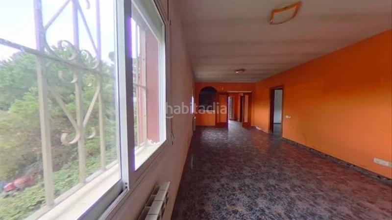 Foto a3dc215e-ee43-4bb7-a60a-25c1764a3afd. Casa adossada amb calefacció a Aiguaviva Parc Vidreres