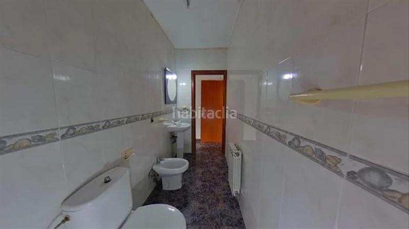 Foto e67ddddf-d6d6-4b89-80f9-95df687bf5ef. Casa adossada amb calefacció a Aiguaviva Parc Vidreres