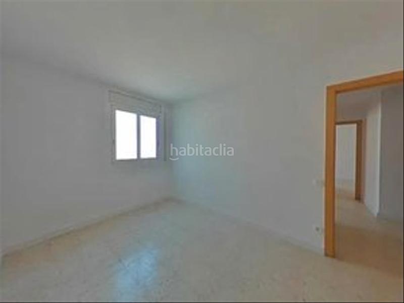 Foto 689b79a0-9622-4599-9265-4cb5fbf0b0b5. Piso  en venta en calle del rosselló, sant narcís en Girona