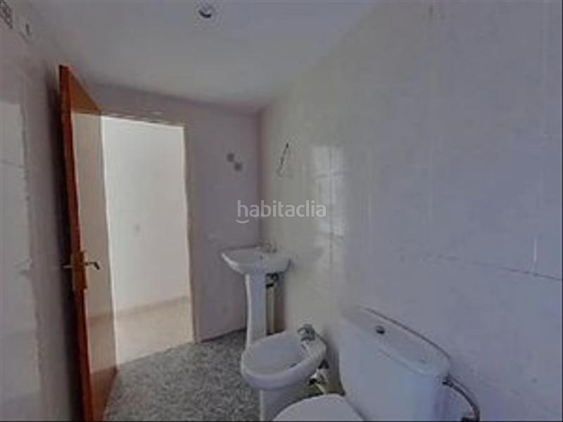 Foto 8770598a-380c-42e2-8095-f0b6b4603dd1. Piso  en venta en calle de les teixidores, . en Salt