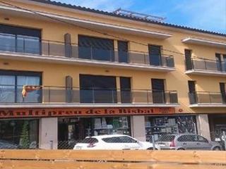 Local Comercial  Carrer de la solidaritat. Local en venta en calle de la solidaritat, la bisbal d'empordà.