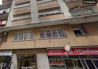 Piso  Carrer d'�ngel guimer�. Piso familiar de 102 m� en el coraz�n de salt: �amplitud y luz n