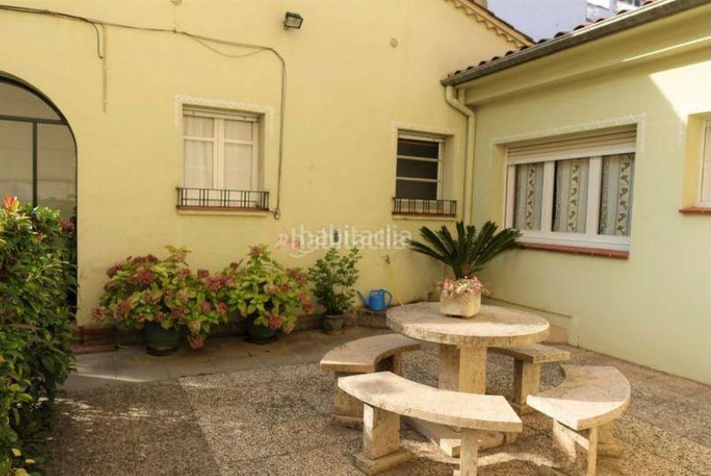 Foto aaa4f28b-3f11-4239-8689-a1f1ca02bf28. Casa amb calefacció a Eixample Sud-Migdia Girona