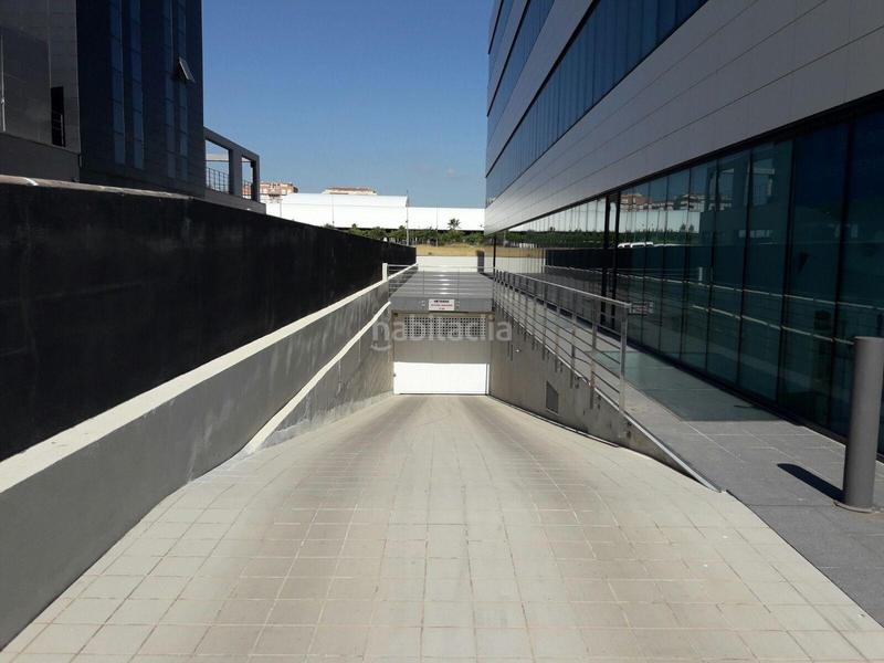 Foto f02070bf-e04f-4734-b982-32643abffb82. Aparcament cotxe a Zona Avenida del Mar Castellón de la Plana