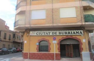 Business premise in Camino de Onda-Salesianos