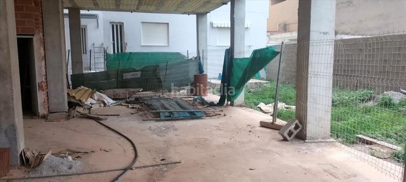 Foto 14f57b90-4176-487e-98aa-d9857067cf9c. Edificio en Nules