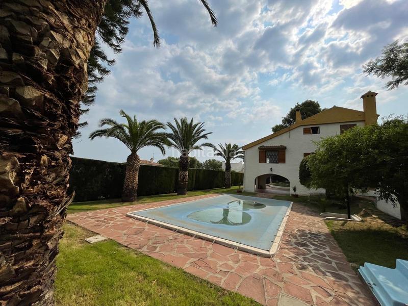 Foto 1d7a102d-738e-4782-b59a-7026231b3f80. Chalet con riscaldamento parcheggio piscina in El Balcó-Jaume I Oropesa del Mar