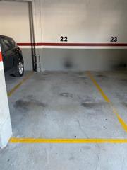 Parking voiture  Avinguda de argentina