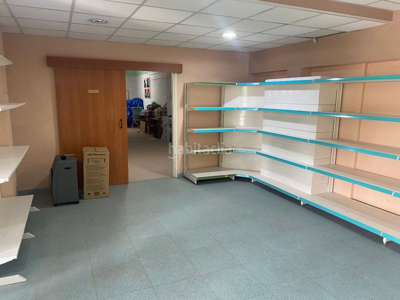 Foto 8ebfb9e8-7b73-47bd-ba22-bbc38de4052c. Local comercial a Sant Andreu de la Barca