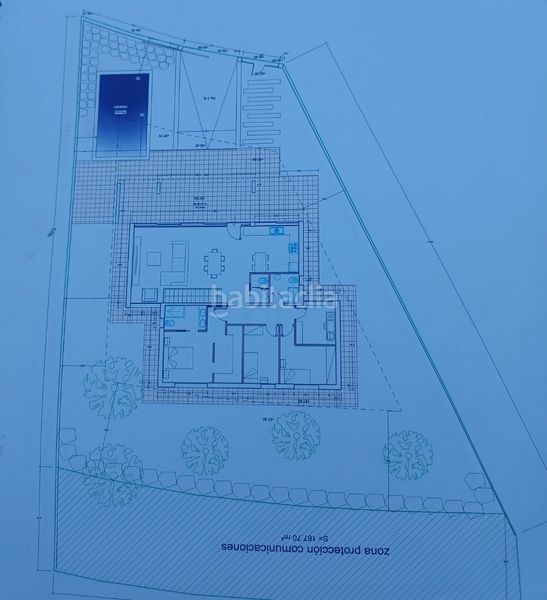Foto 7504c7e2-ac53-4935-b5c3-66bb5dc121b9. Casa amb aparcament a Castellbisbal