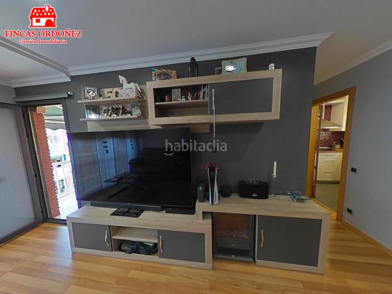 Foto 4fe0857e-3778-4383-878b-45227eafb4ba. Appartamento con riscaldamento in Sant Andreu de la Barca