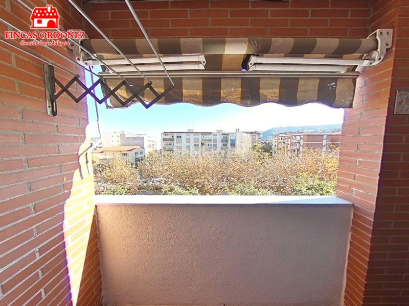 Foto 4a1e77ba-3efc-4c6c-b44d-33453e49a8e7. Pis amb calefacció aparcament a Martorell